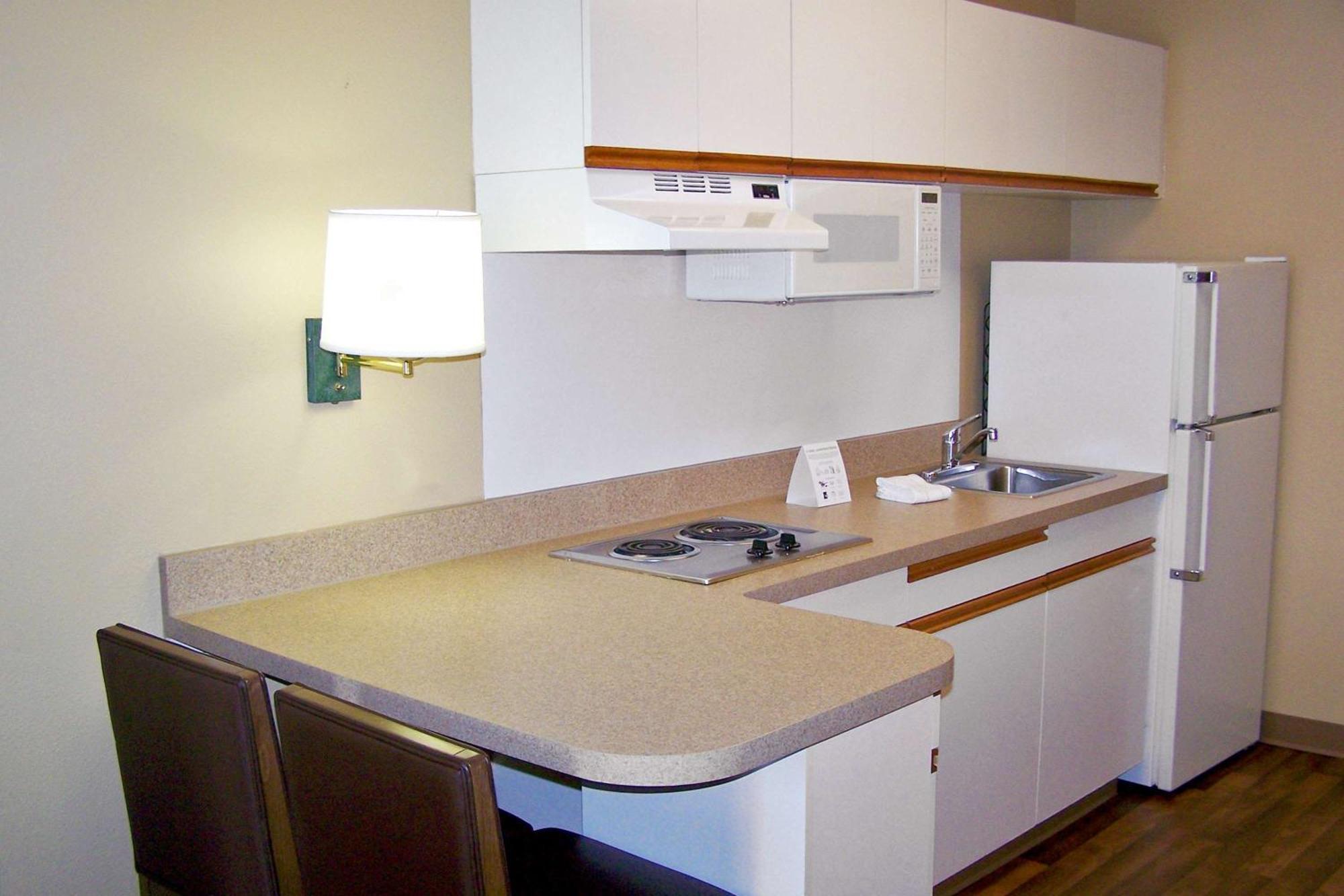 Extended Stay America Suites - Atlanta - Marietta - Powers Ferry Rd Sandy Springs Bagian luar foto