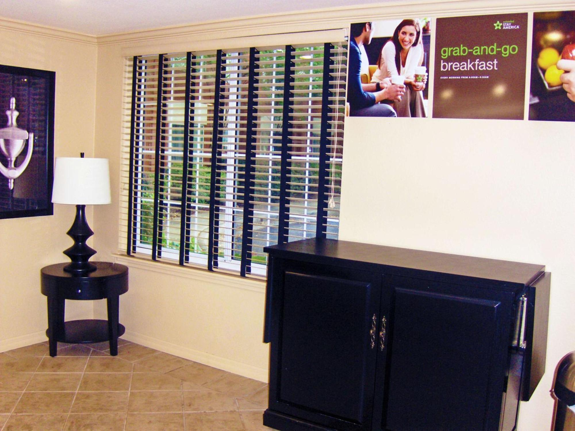 Extended Stay America Suites - Atlanta - Marietta - Powers Ferry Rd Sandy Springs Bagian luar foto