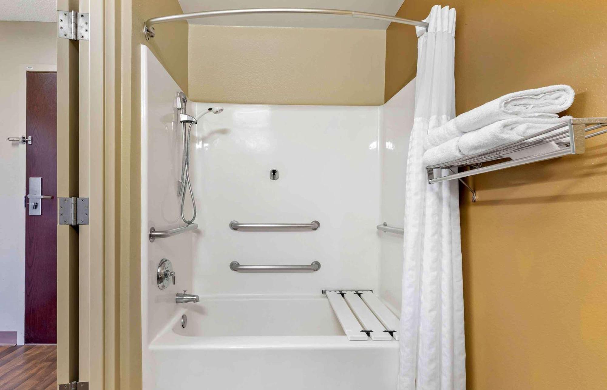 Extended Stay America Suites - Atlanta - Marietta - Powers Ferry Rd Sandy Springs Bagian luar foto