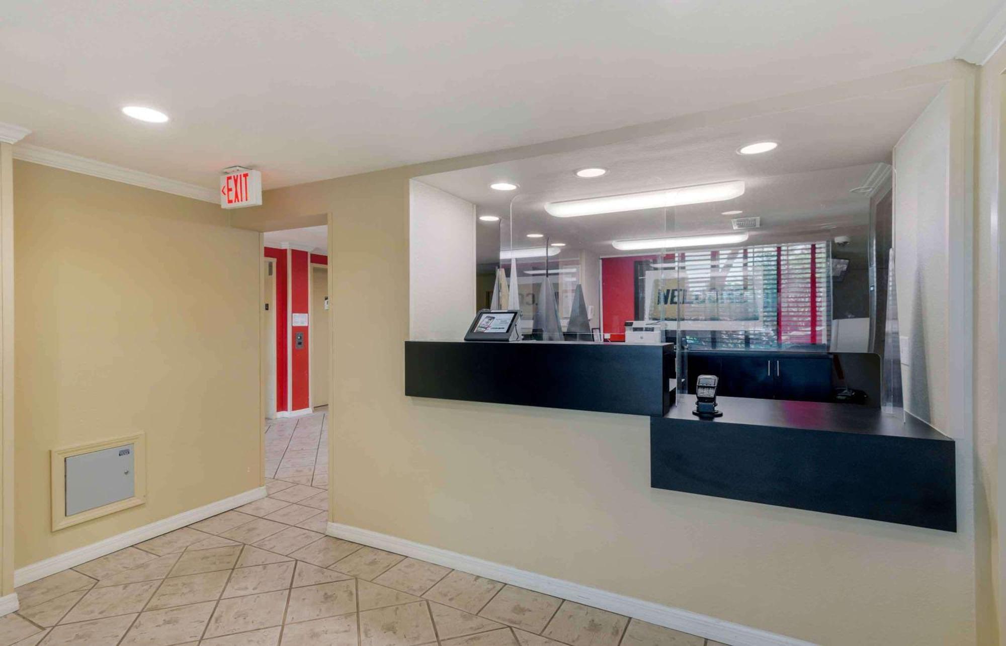 Extended Stay America Suites - Atlanta - Marietta - Powers Ferry Rd Sandy Springs Bagian luar foto